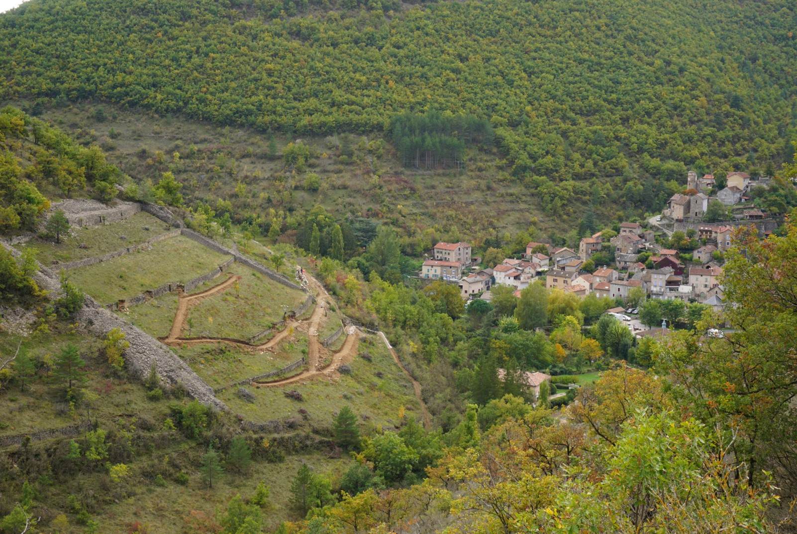 Lire la suite à propos de l’article Projet de réaménagement des terrasses